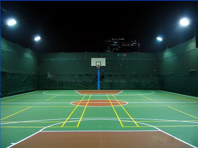 樓頂籃球場(chang)